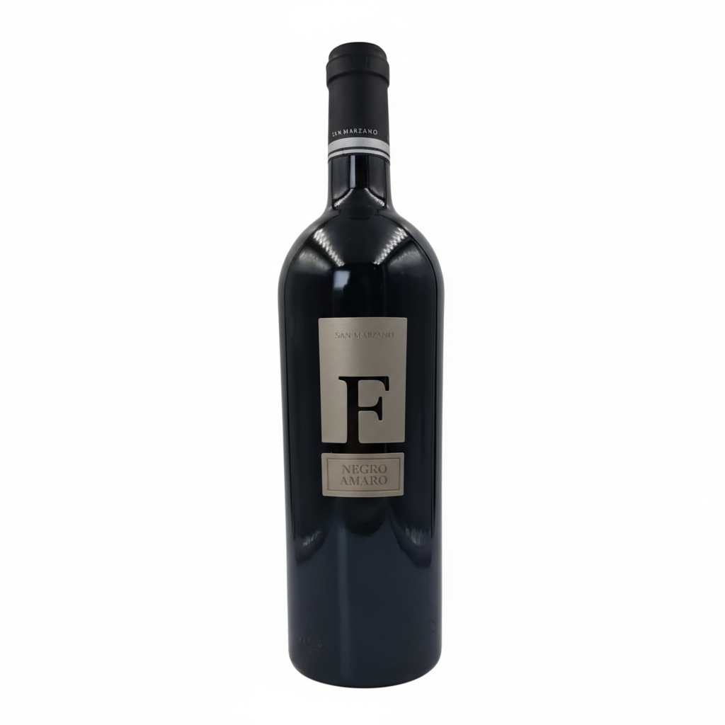 San Marzano Negroamaro F - eine Flasche italienischer Rotwein